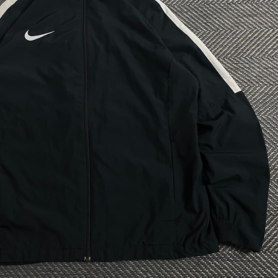 나이키 드라이핏 배색 바람막이 블랙o 3933 상품이미지2