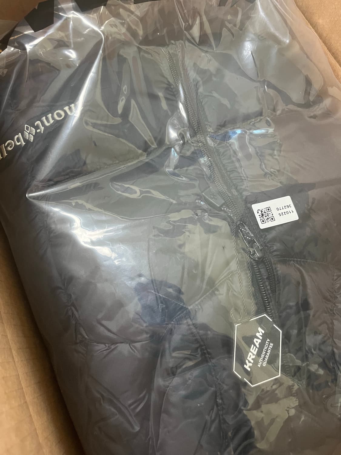 몽벨 슈페리어 다운 파카 블랙L 상품이미지1