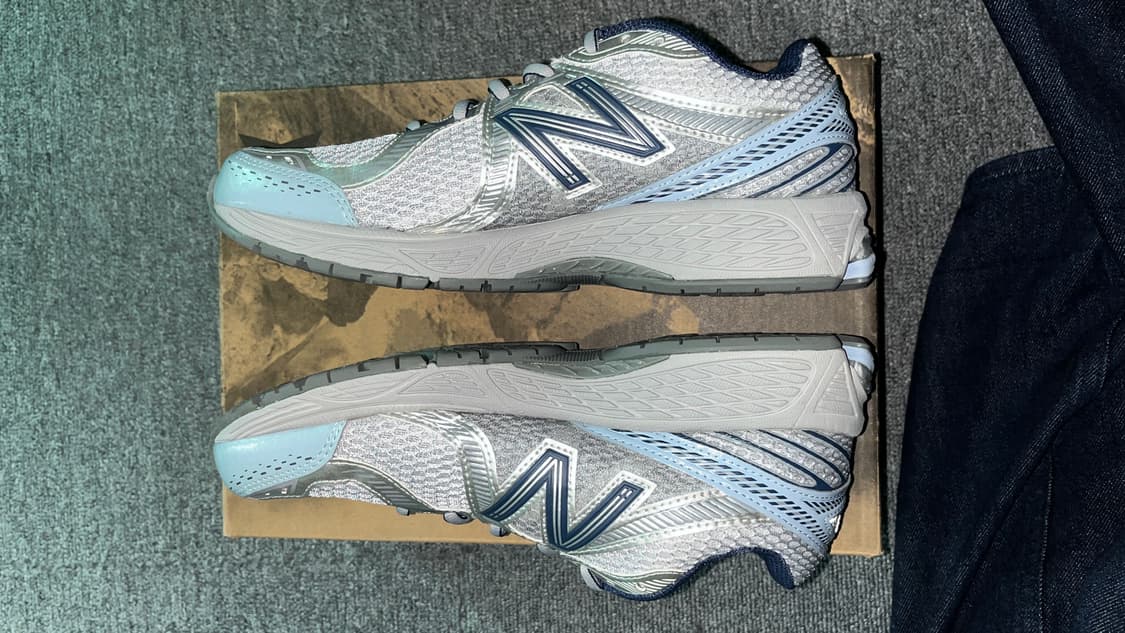 뉴발란스 860v2 아크틱 그레이 (250) 상품이미지3