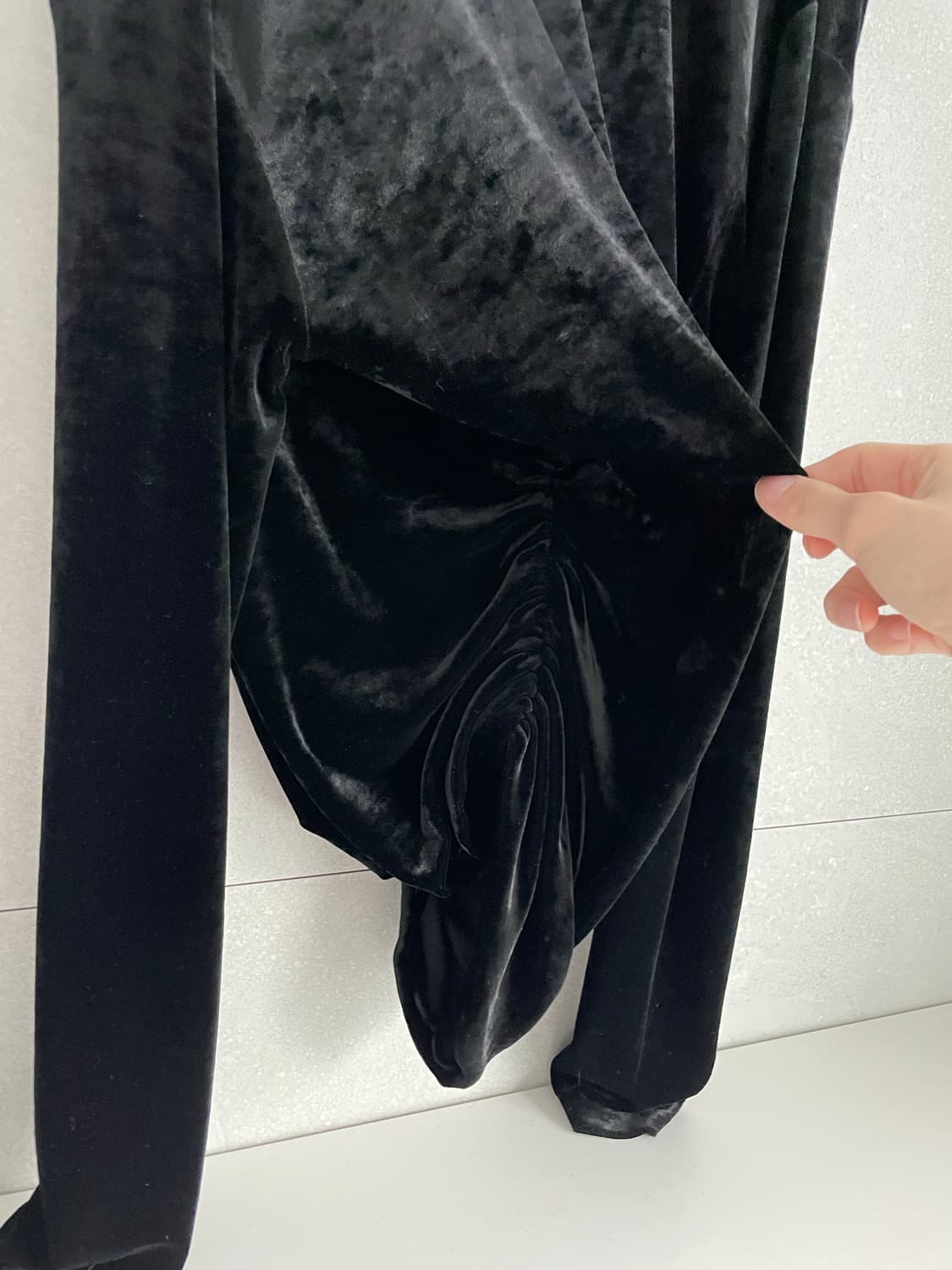 생로랑 23aw 벨벳 탑 상품이미지8