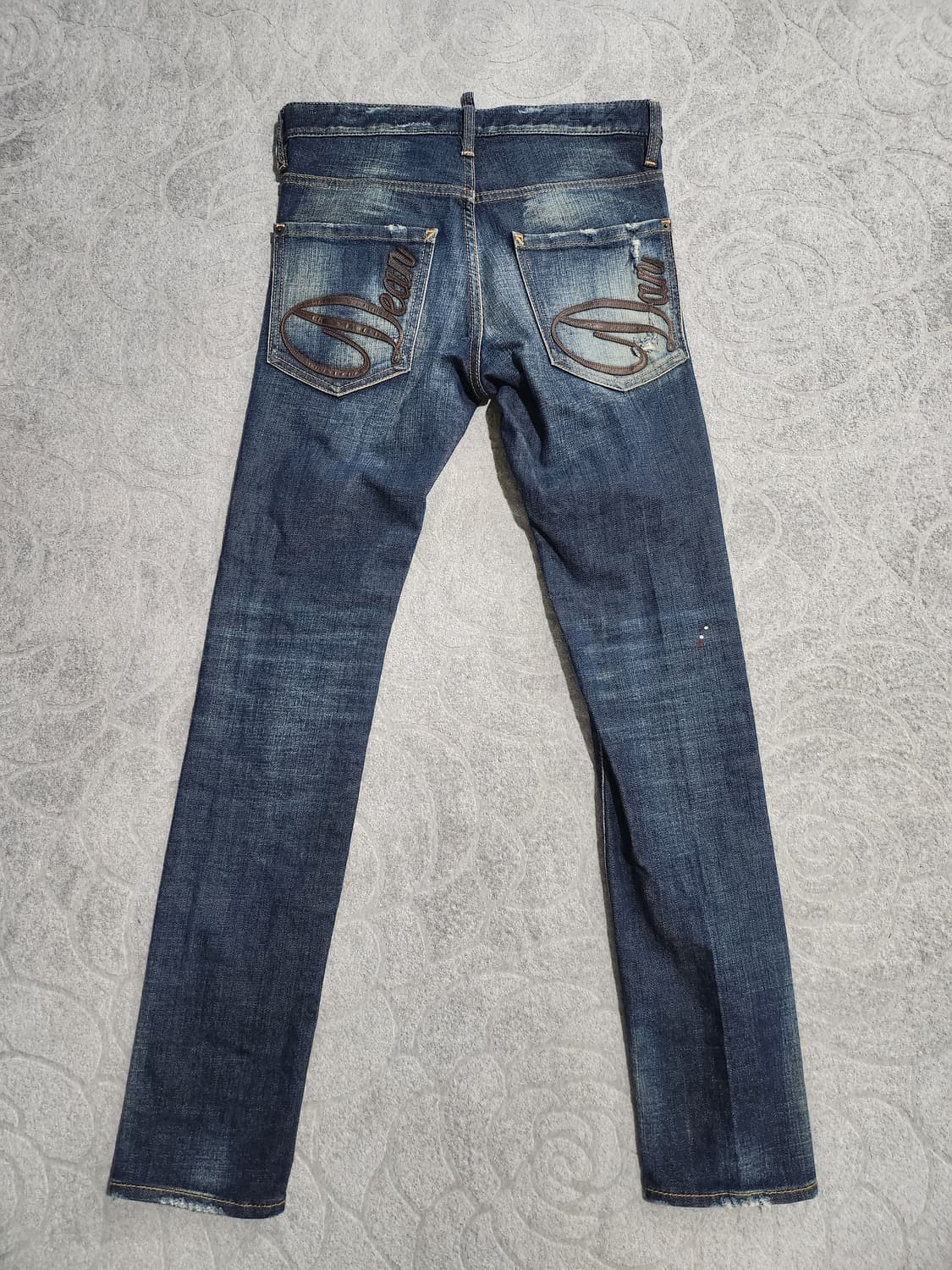 **디스퀘어드2 워싱 데님 팬츠 (슬림핏)-29 상품이미지4