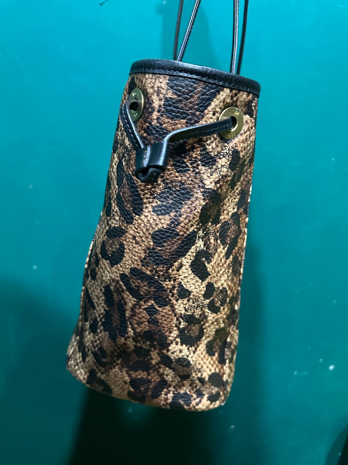 mcm 레오파드 숄더백 상품이미지9