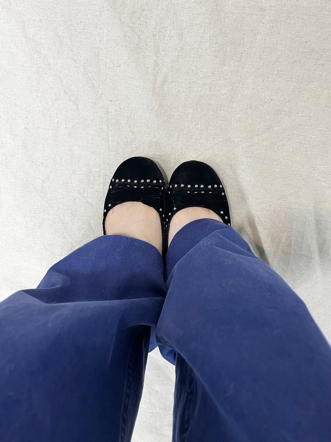 프라다 스터드 플랫슈즈 상품이미지1