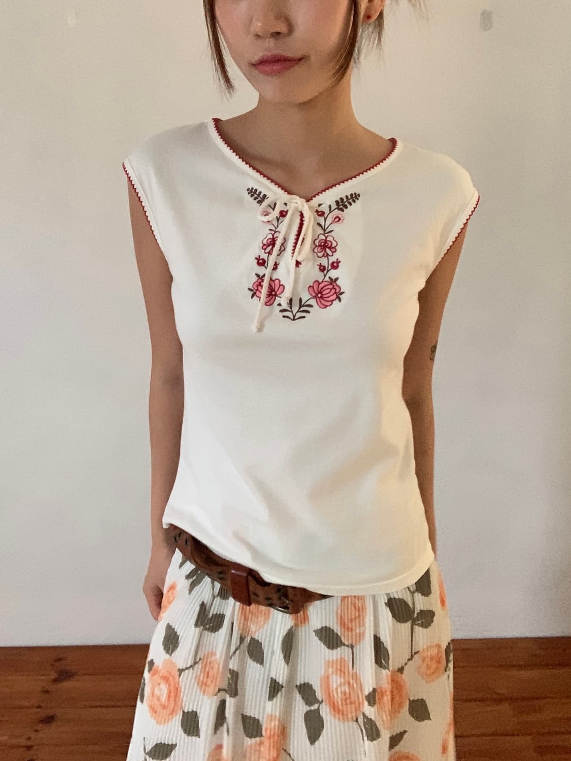 Embroidered Ribbon Short Sleeve 상품이미지2