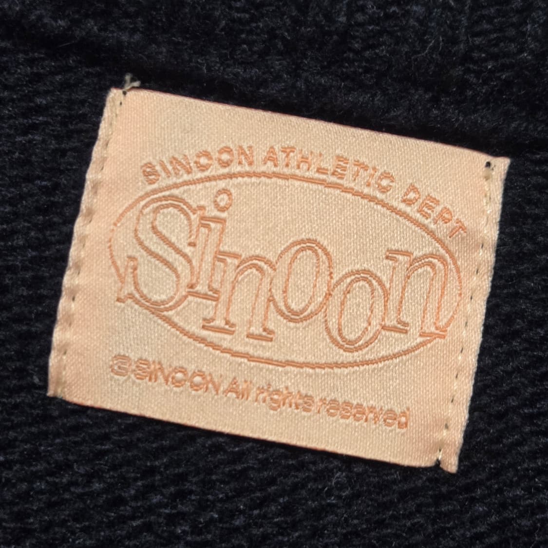 시눈 블랙 풀오버 니트 / 여성니트 상품이미지5