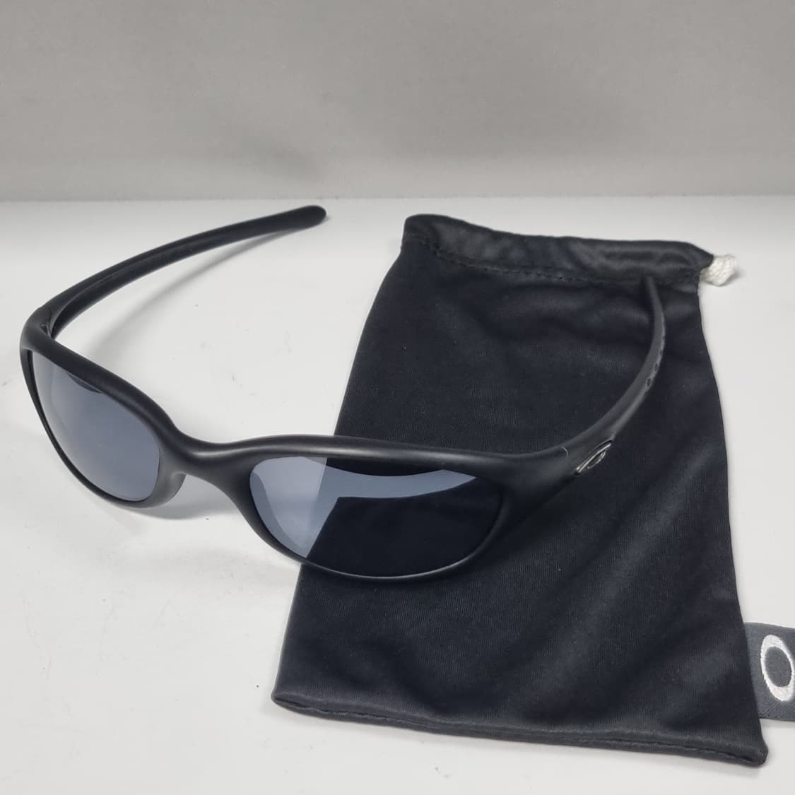 오클리 파이브 2.0 매트블랙 새렌즈 상품이미지1