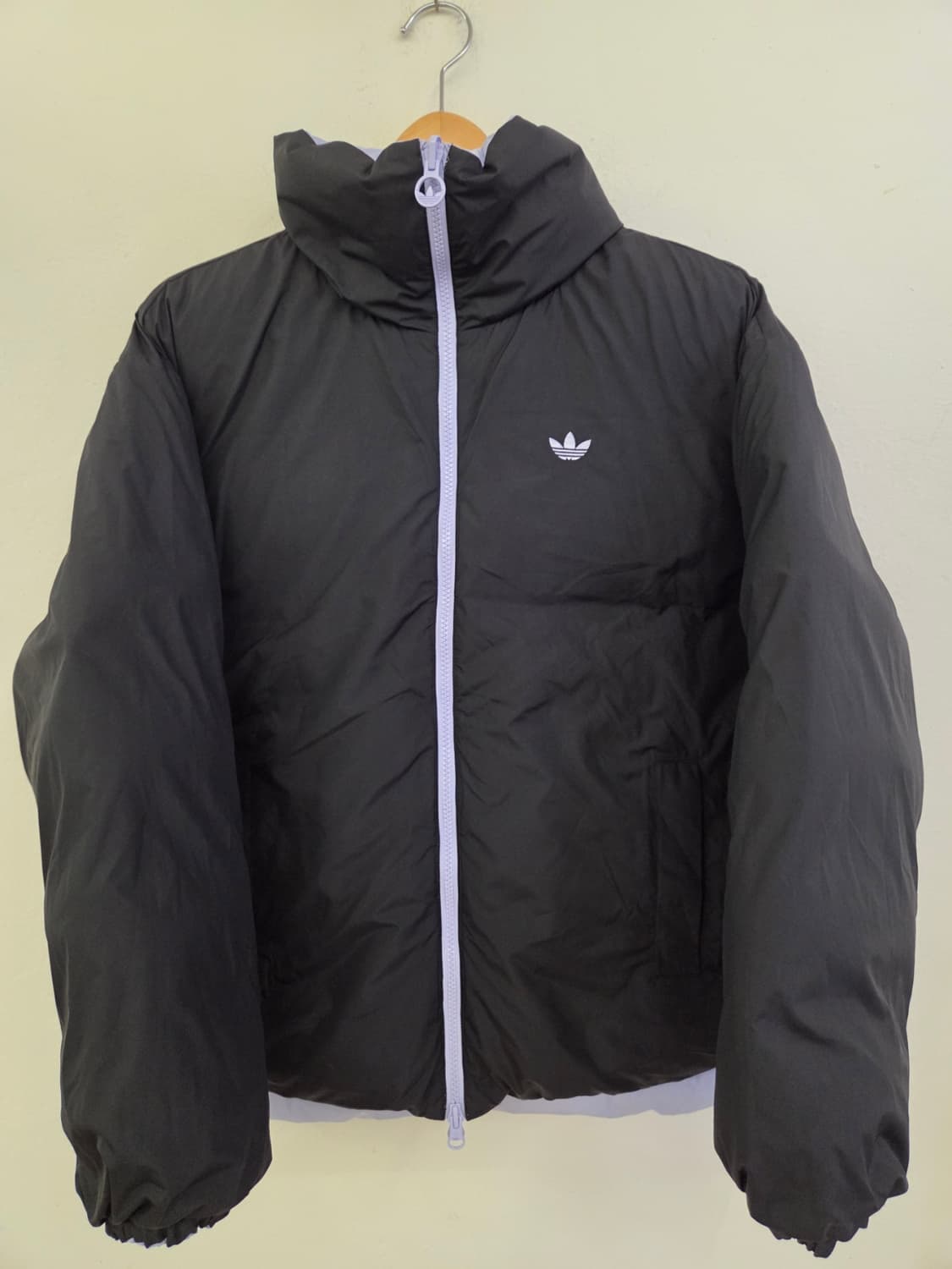아디다스 리버시블 패딩 L 사이즈입니다 상품이미지8