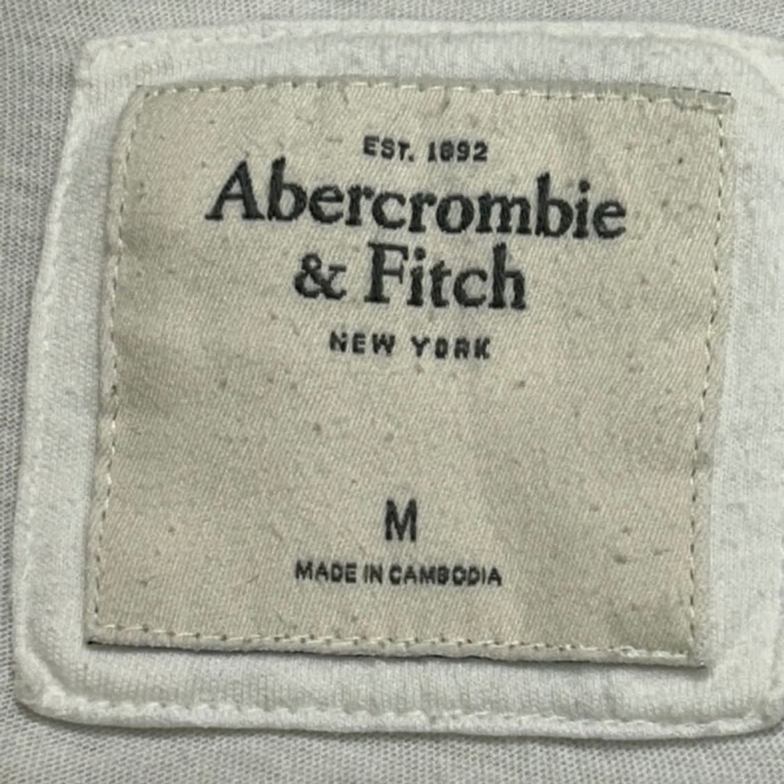 ABERCROMBIE & FITCH 센터로고 화이트 반팔티 M 상품이미지5