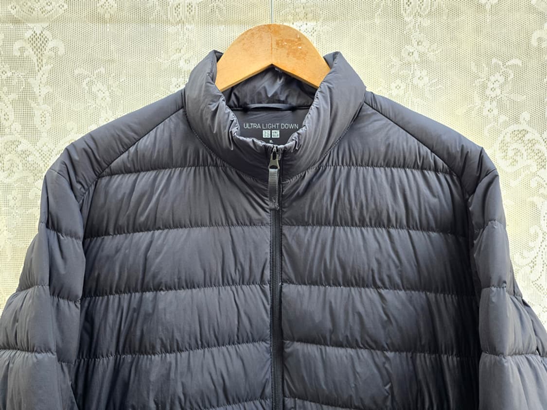 유니클로 고프코어 경량패딩 상품이미지2