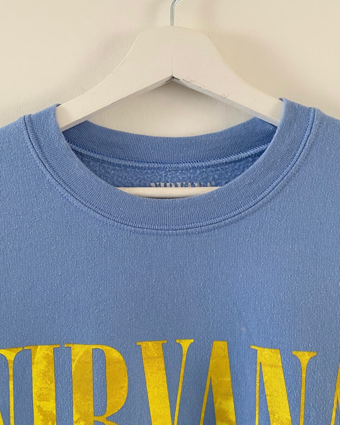 너바나 커트 코베인 스마일 심볼 맨투맨 상품이미지4