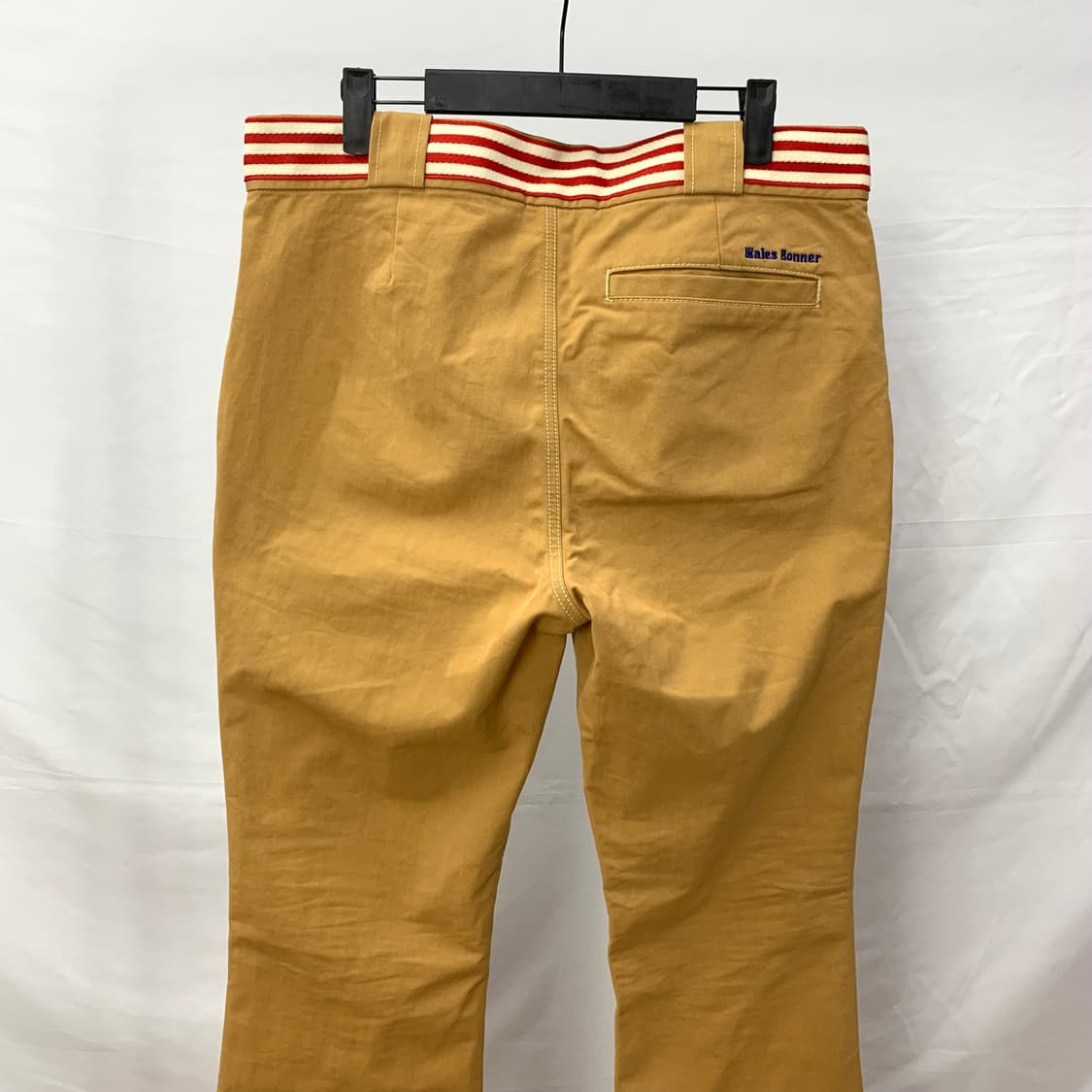 아디다스 x 웨일즈 보너 벨티드 플레어 치노 팬츠 상품이미지5