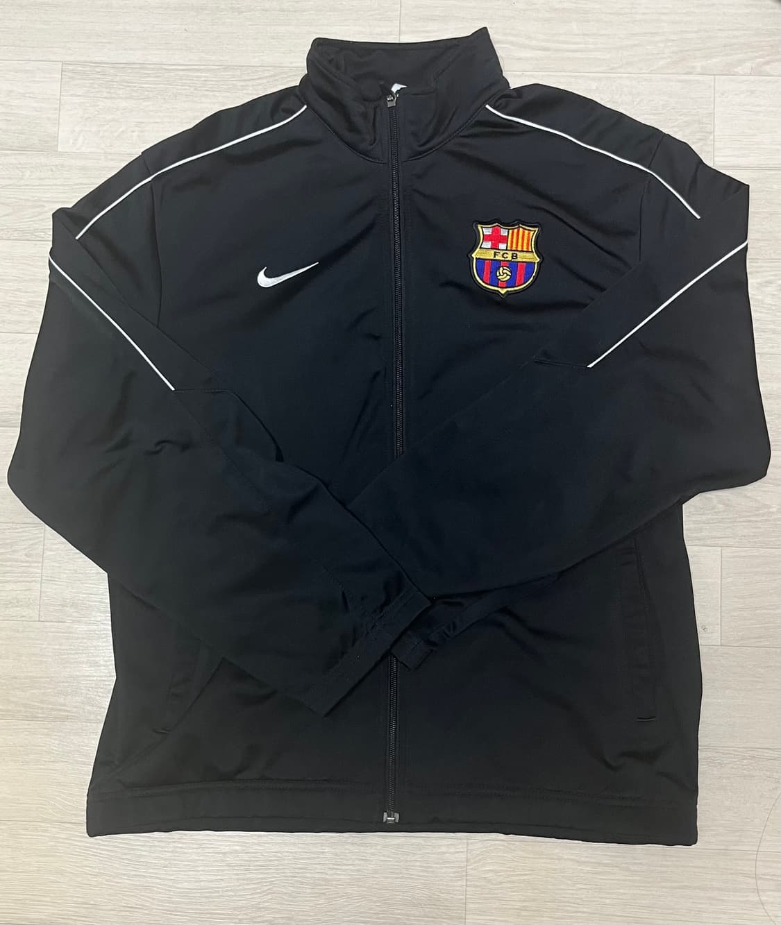나이키 FC 바르셀로나 트랙탑 상품이미지1
