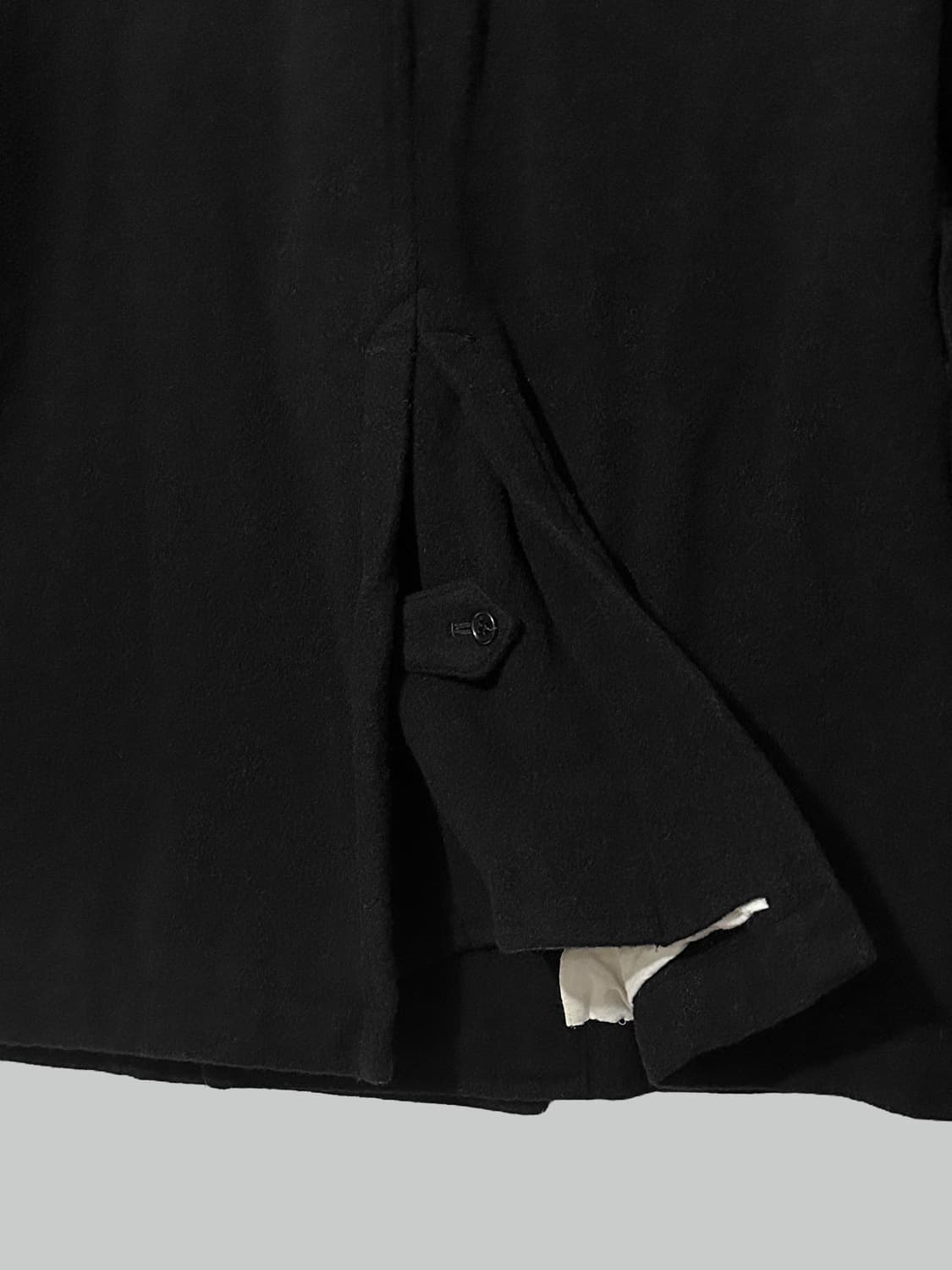 꼼데가르송 블랙 발마칸 코트 상품이미지8