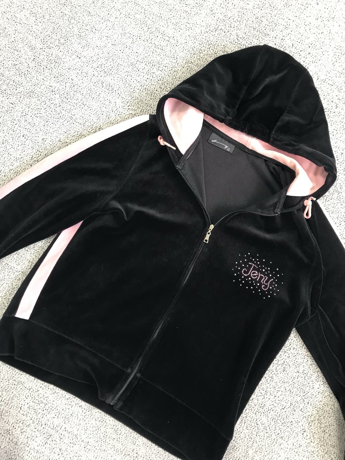 y2k 벨벳 후드집업 상품이미지3