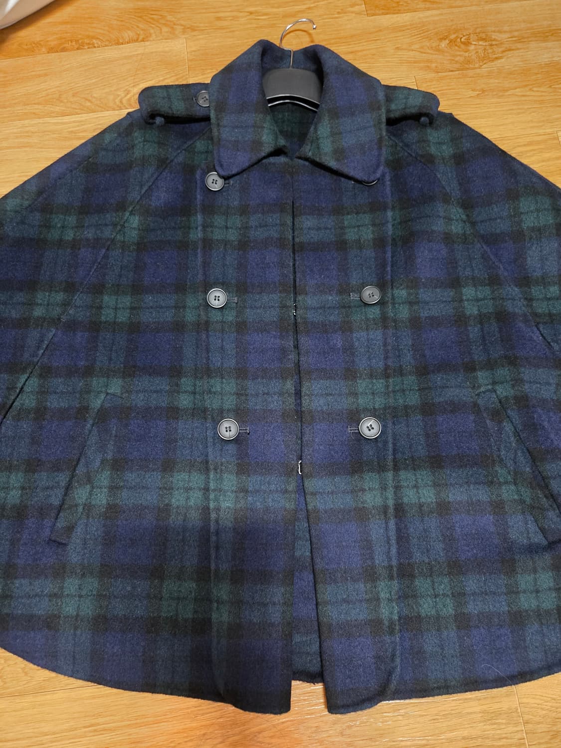 더렉램 체크패턴 케이프 모 코트 상품이미지3