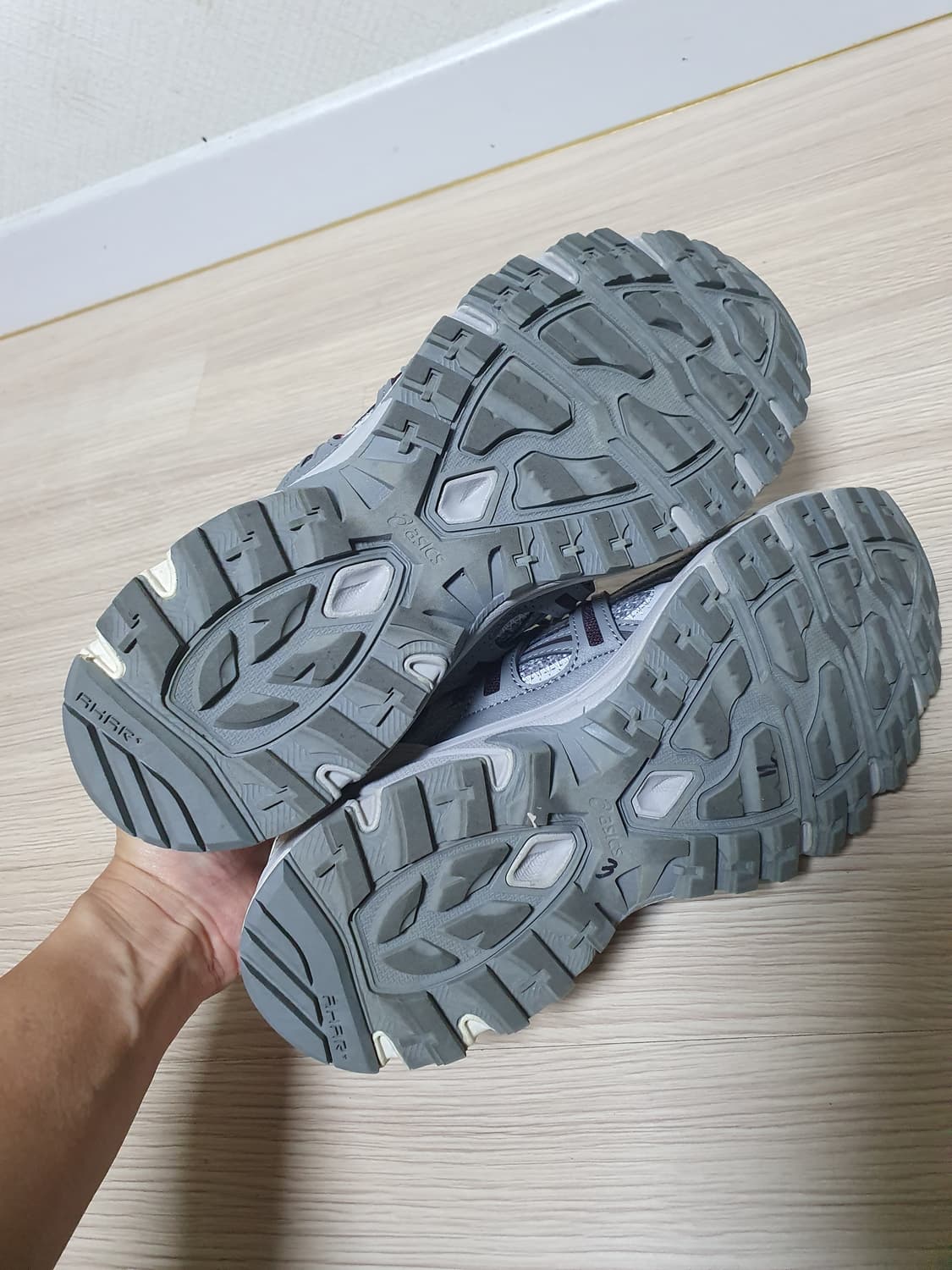 아식스 젤 소노마 15-50 오이스터 운동화 265 상품이미지7