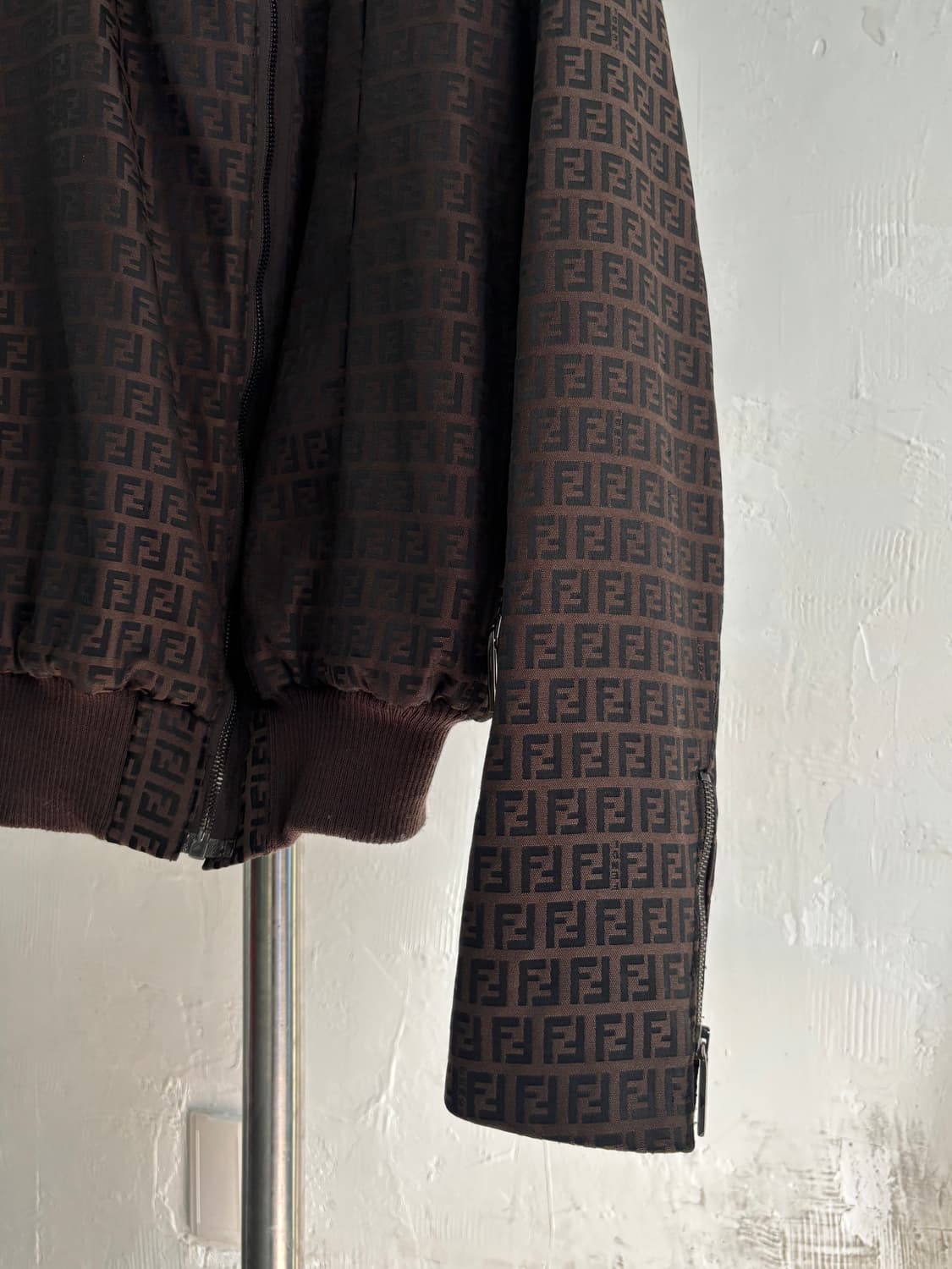 Fendi 펜디 브라운 FF 모노그램 봄버 자켓 상품이미지6
