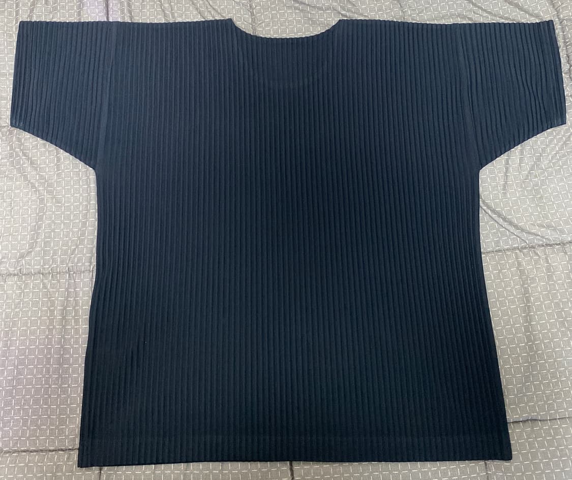 옴므플리세 베이직 반팔 네이비 3 상품이미지3