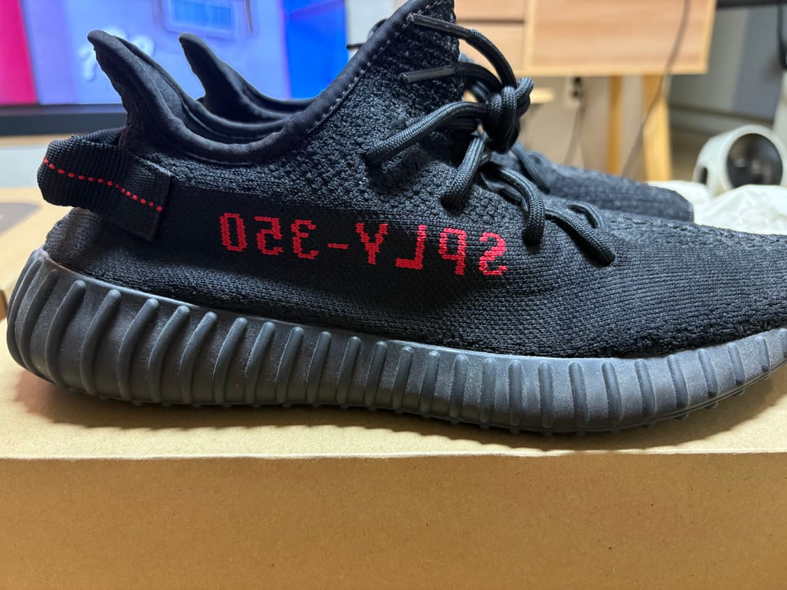 [새상품]이지부스트 v2 350 블랙레드 2020 280 상품이미지3