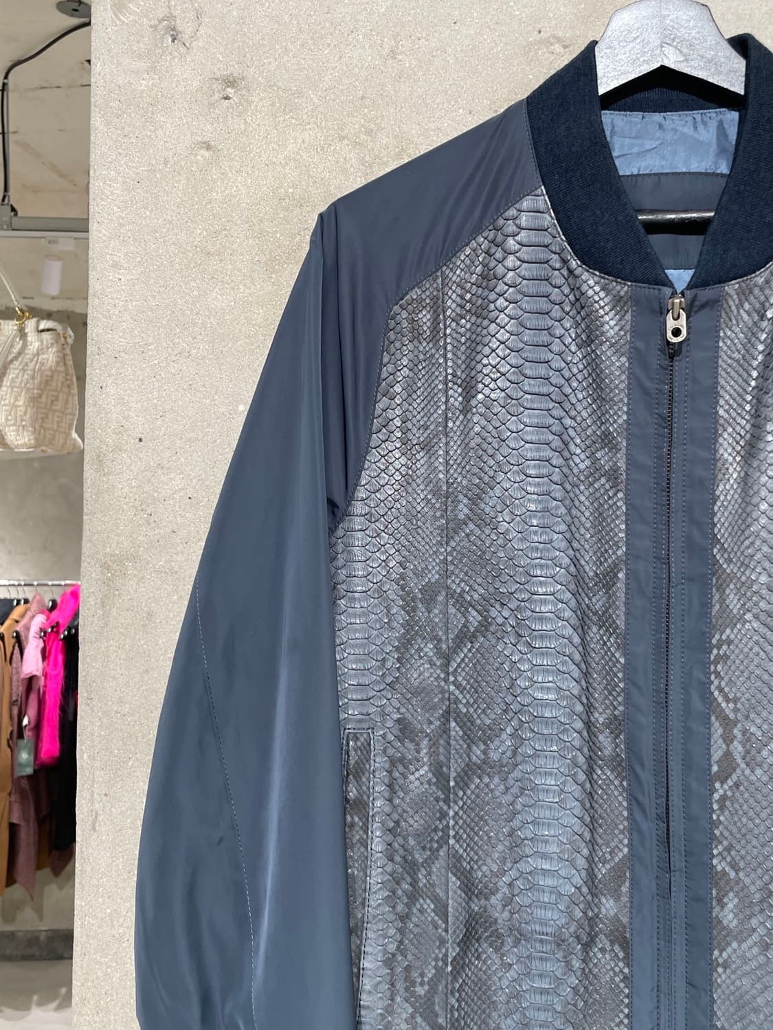 빨질레리 네이비 쉽 레더 에피더미스 블루종 자켓 상품이미지2