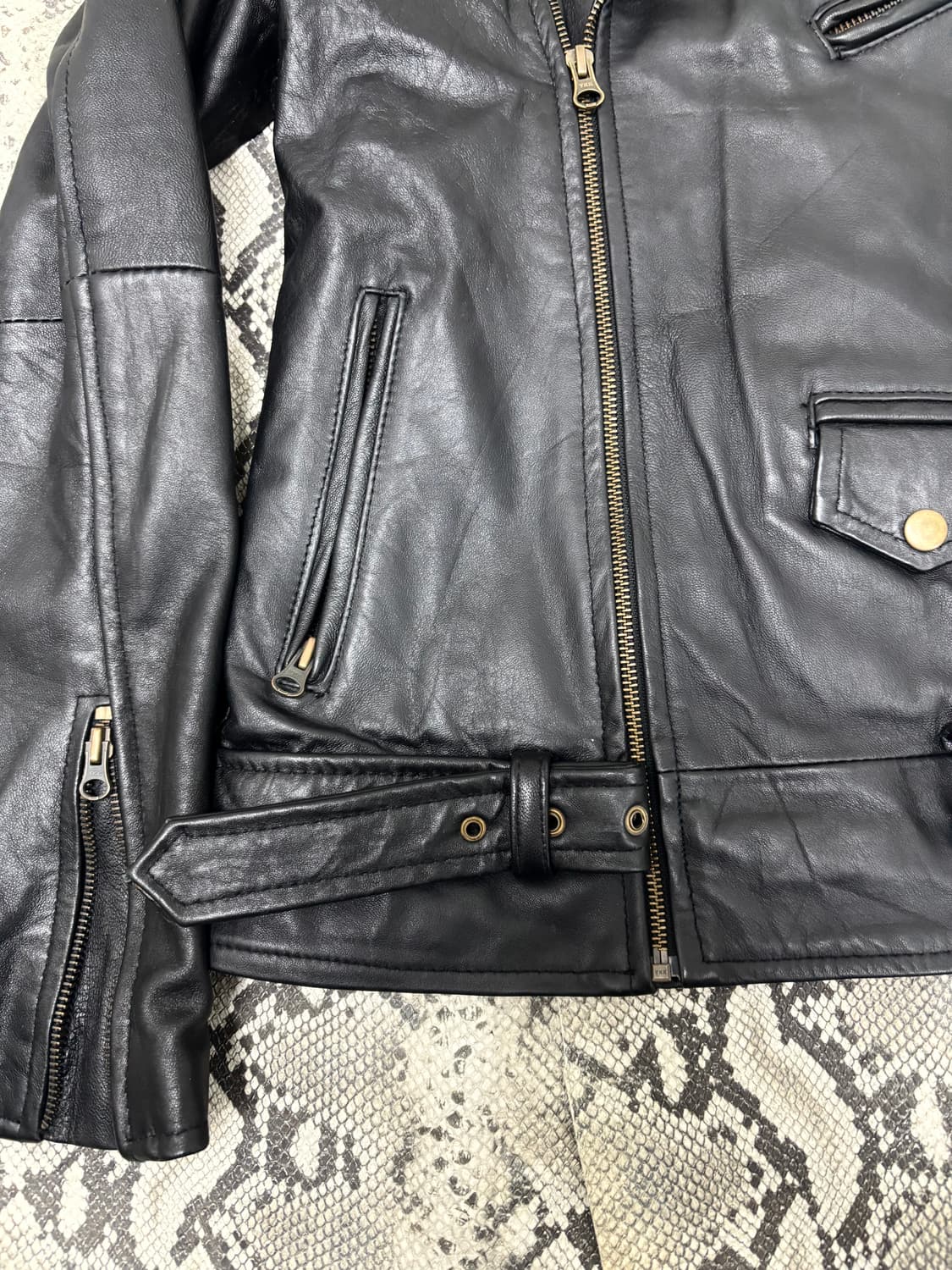 GENUINE LEATHER Black Chic Jacket 상품이미지5