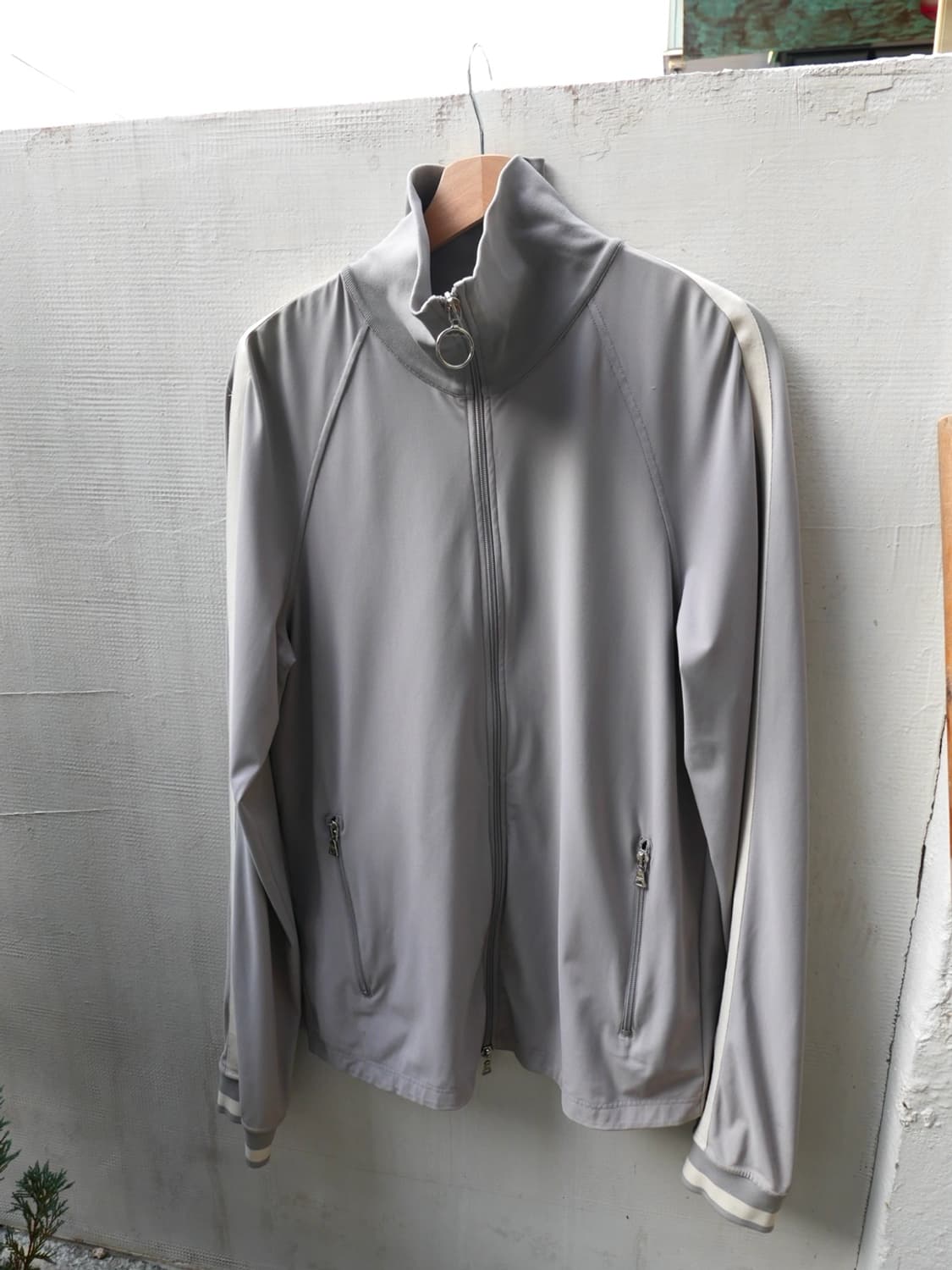 프라다 스포츠 트랙탑 상품이미지1