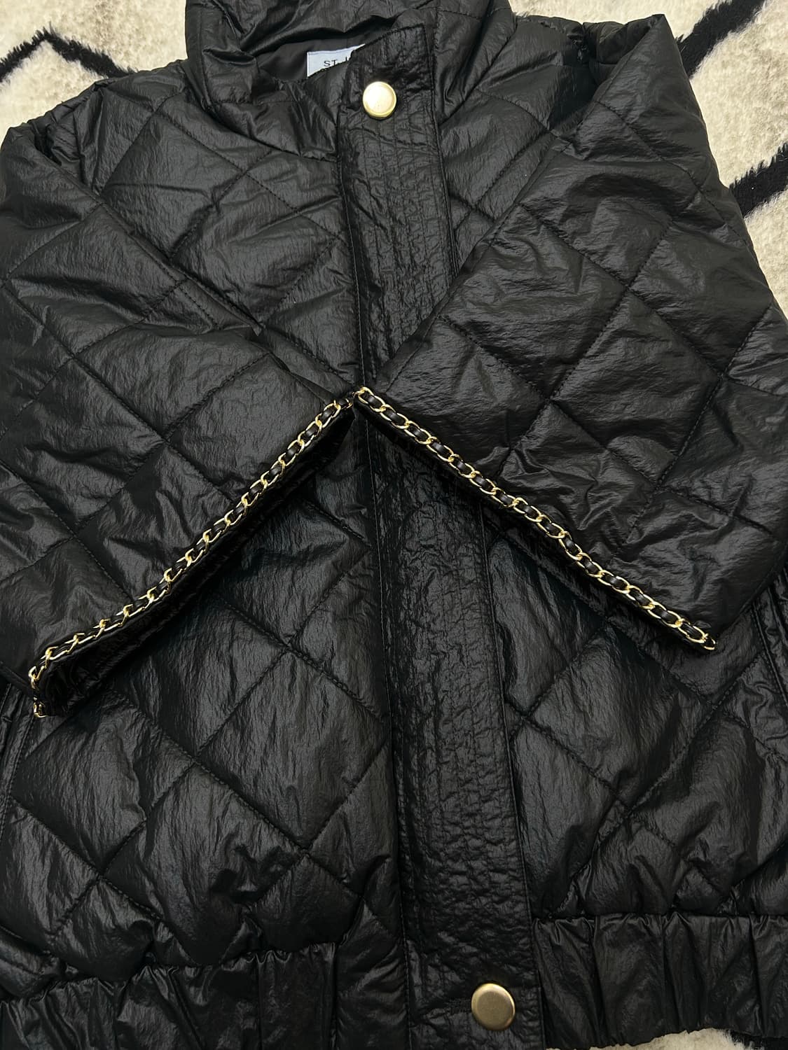 [L]센존 퀄팅 반팔 체인 자켓/블랙 상품이미지3