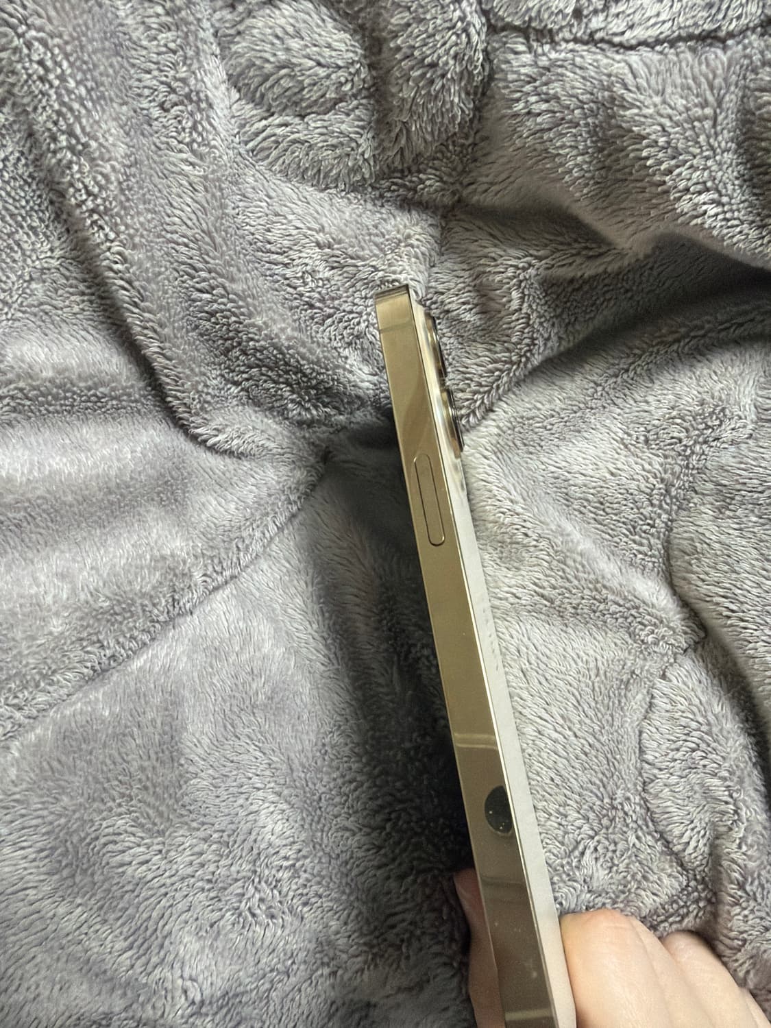 아이폰 13프로 골드 128기가 상품이미지4