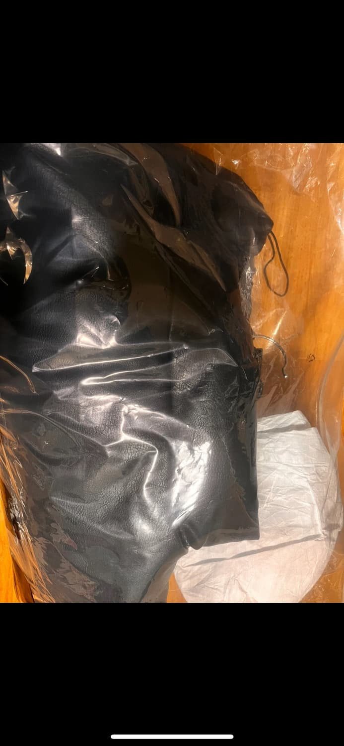 떠그클럽 푸퍼 패딩 3사이즈 팝니다 상품이미지2