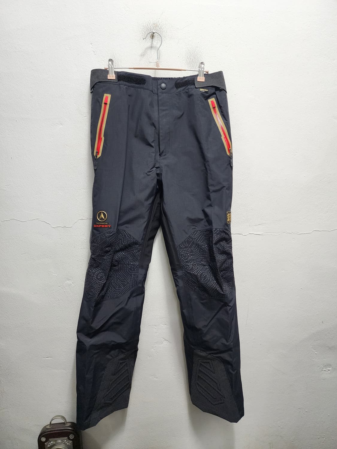 (85) 코오롱스포츠 고프코어 고어텍스 프로쉘 팬츠 상품이미지1