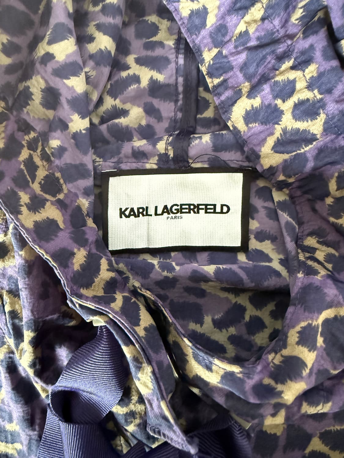 칼 라거펠트(KARL LAGERFELD) 레오파드 바람막이 상품이미지5