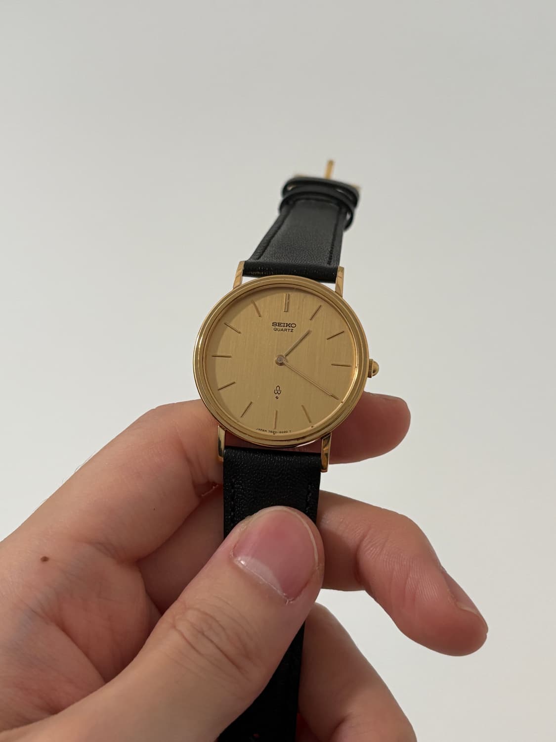 70s chariot brushed dial gold quartz 상품이미지3