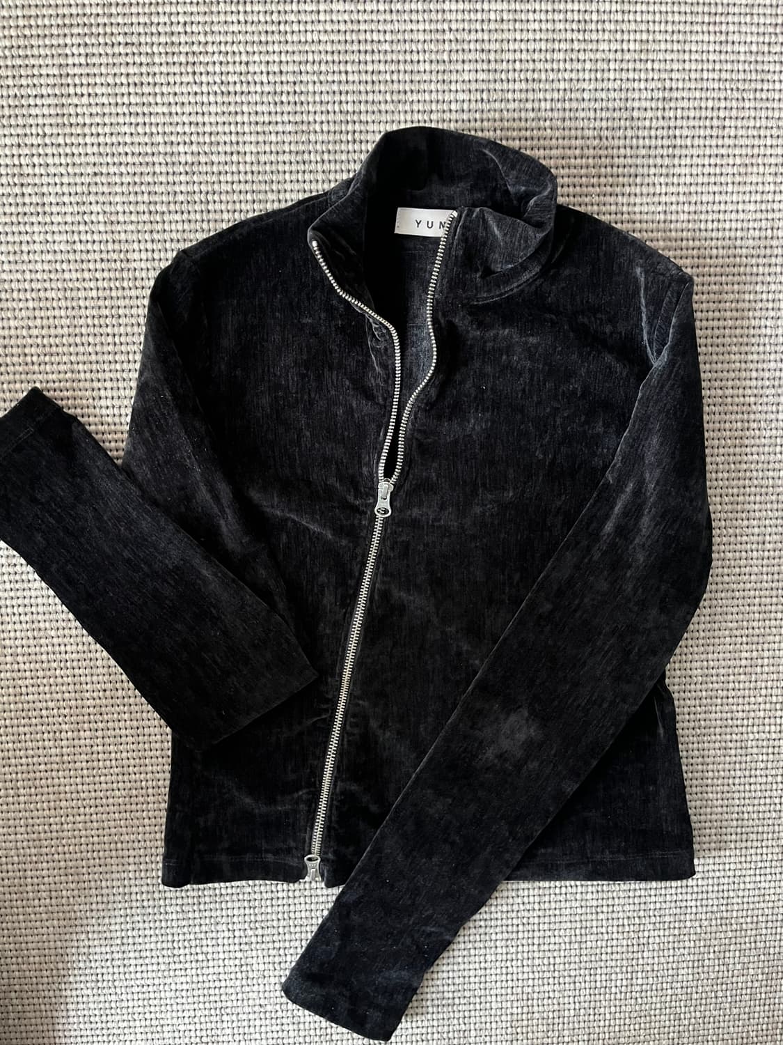 YUNSE VELVET ZIP-UP 상품이미지1