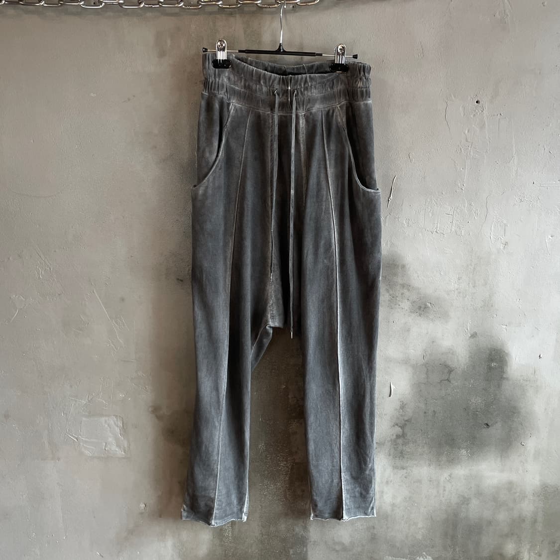 더 비리디안 사루엘 팬츠 상품이미지1