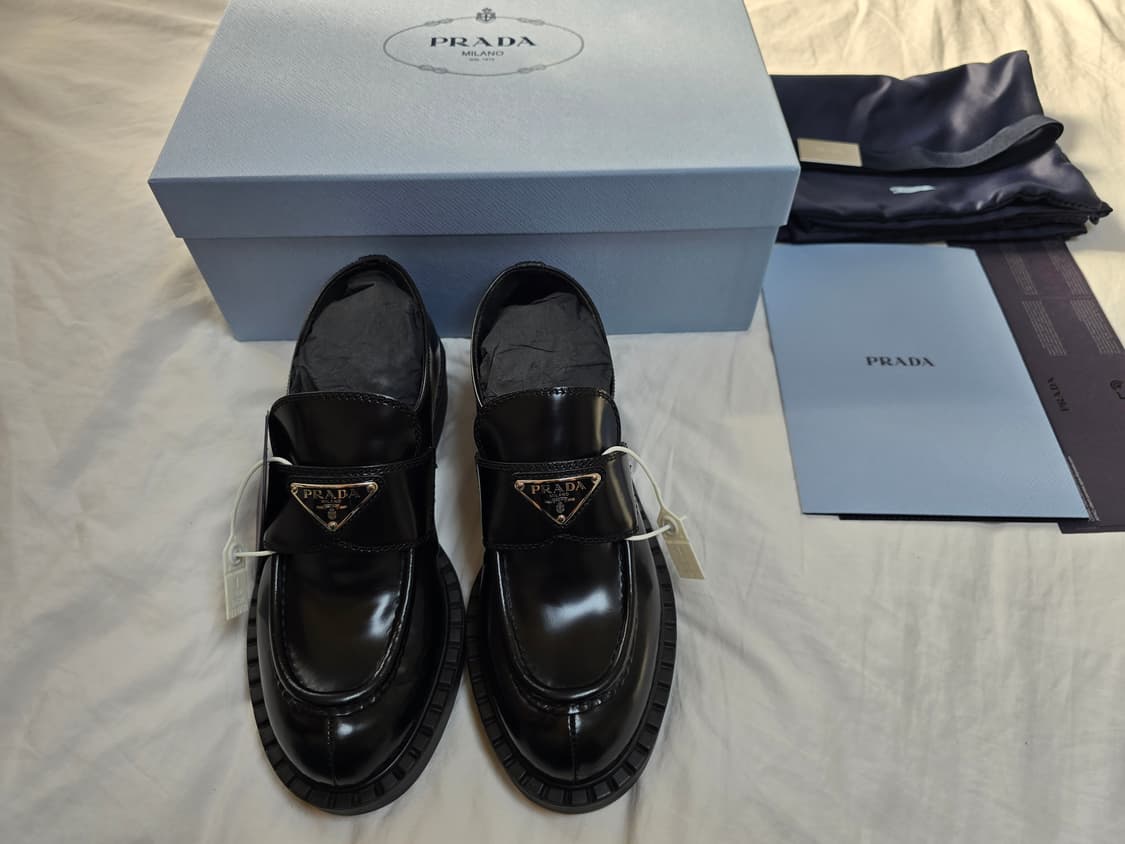 프라다 초콜릿 브러쉬드 로퍼 36.5 상품이미지2