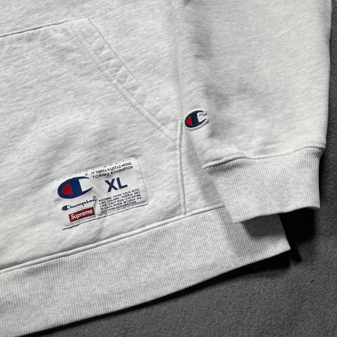 Supreme x Champion 슈프림 챔피온 17ss 빅로고 후드티 상품이미지3