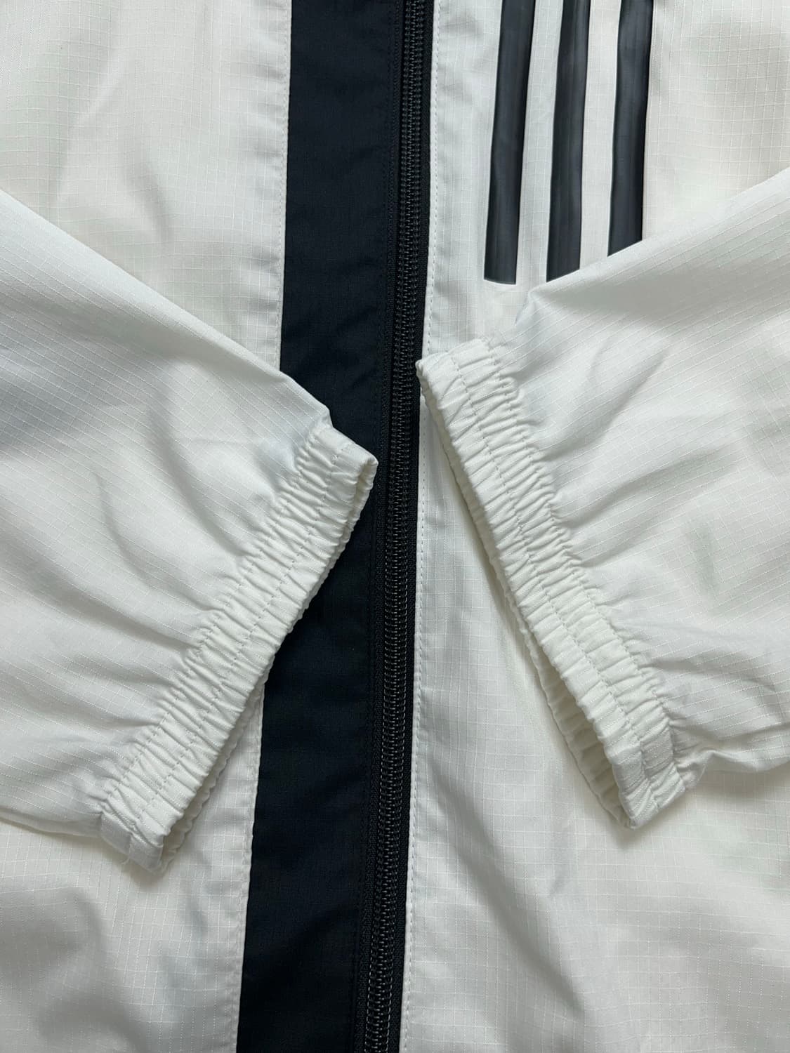 아디다스 제펜 화이트 바람막이 L 상품이미지9