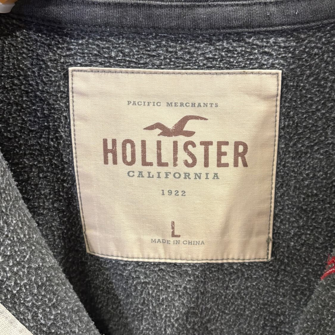 홀리스터 Y2K 오션 워치 스펠아웃 그레이 후드집업 상품이미지5