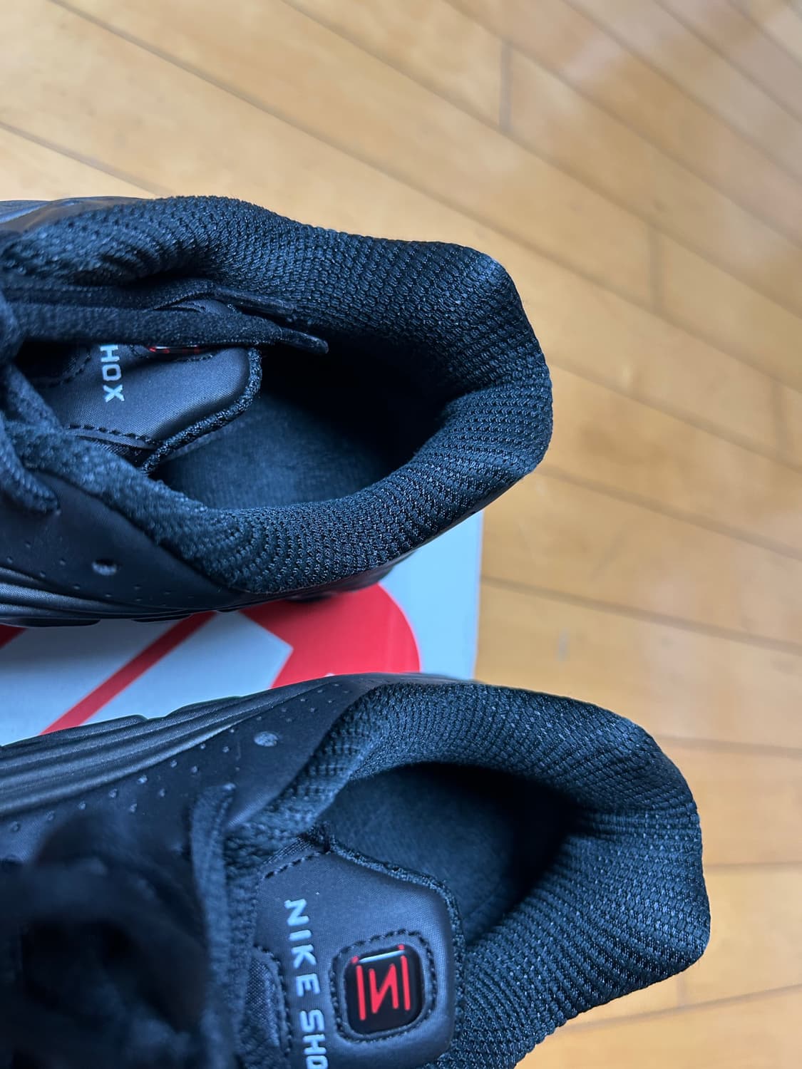 나이키 샥스 R4 255 상품이미지2