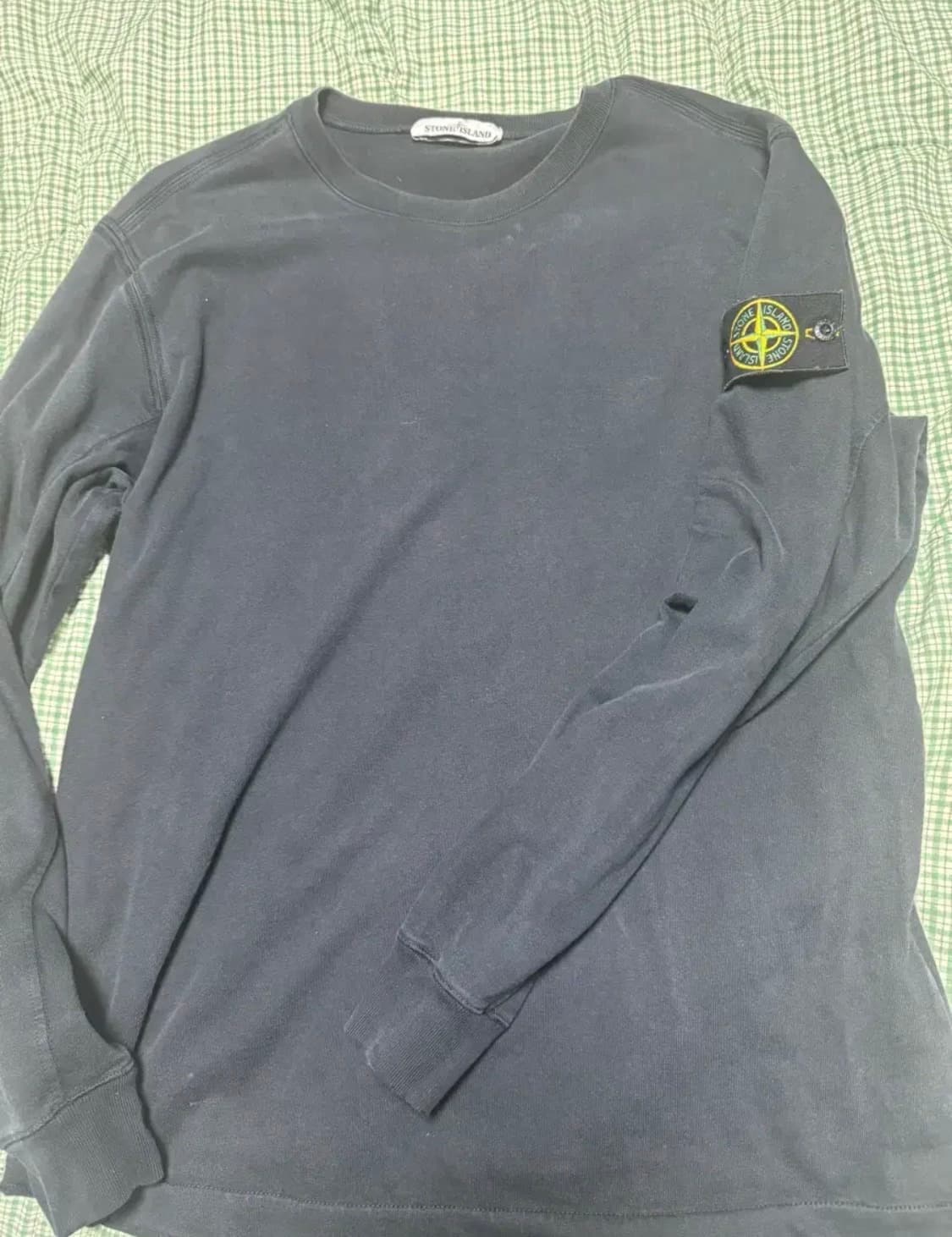 [L]스톤아일랜드 블랙 맨투맨 상품이미지1