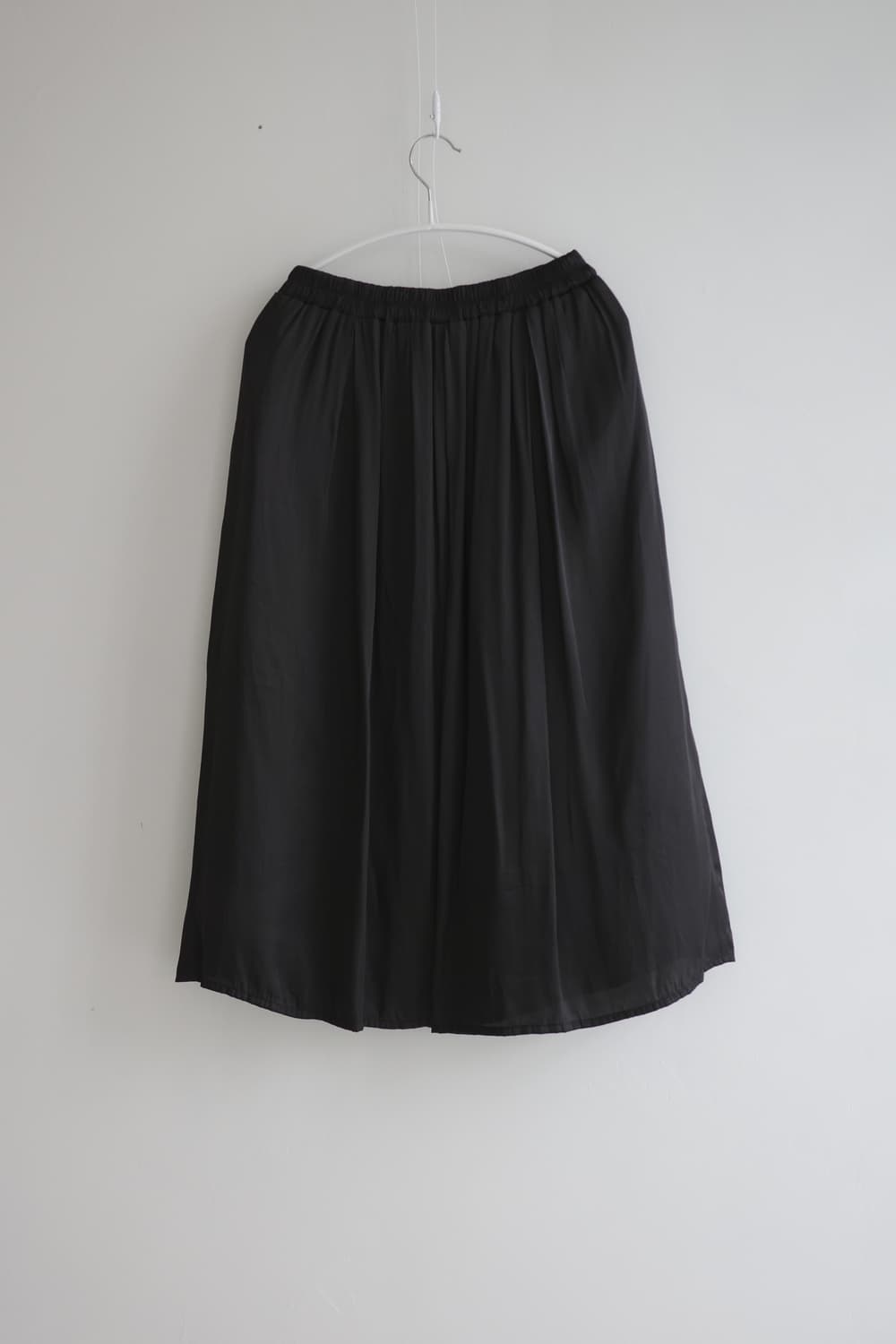 purelast  블랙 쉬폰 플레어 롱 스커트 상품이미지4