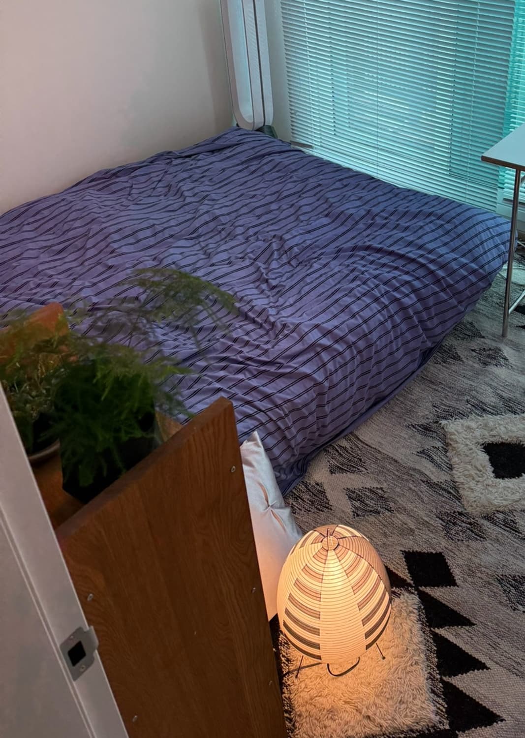 akari table lamp 1A 아카리 테이블램프 상품이미지1