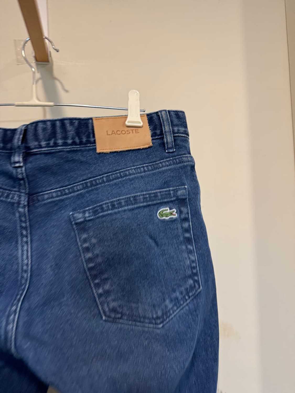 라코스테 테이퍼드 데님 팬츠 상품이미지4