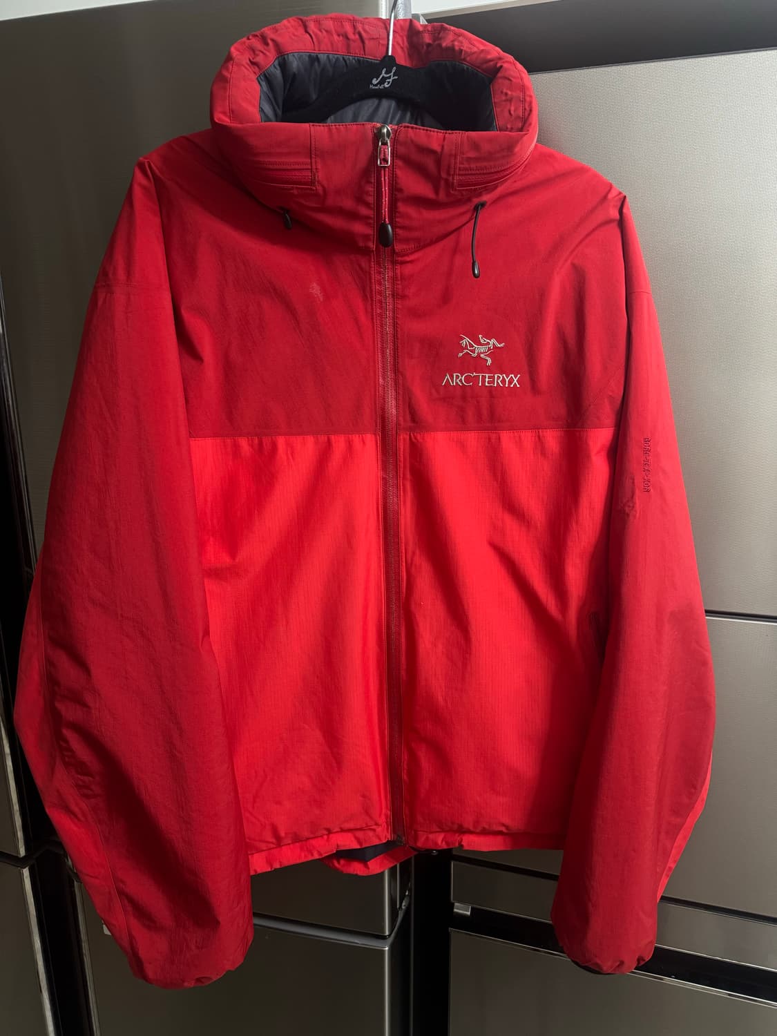 아크테릭스 피션 fission AR 캐나다 메이드 패딩 상품이미지1