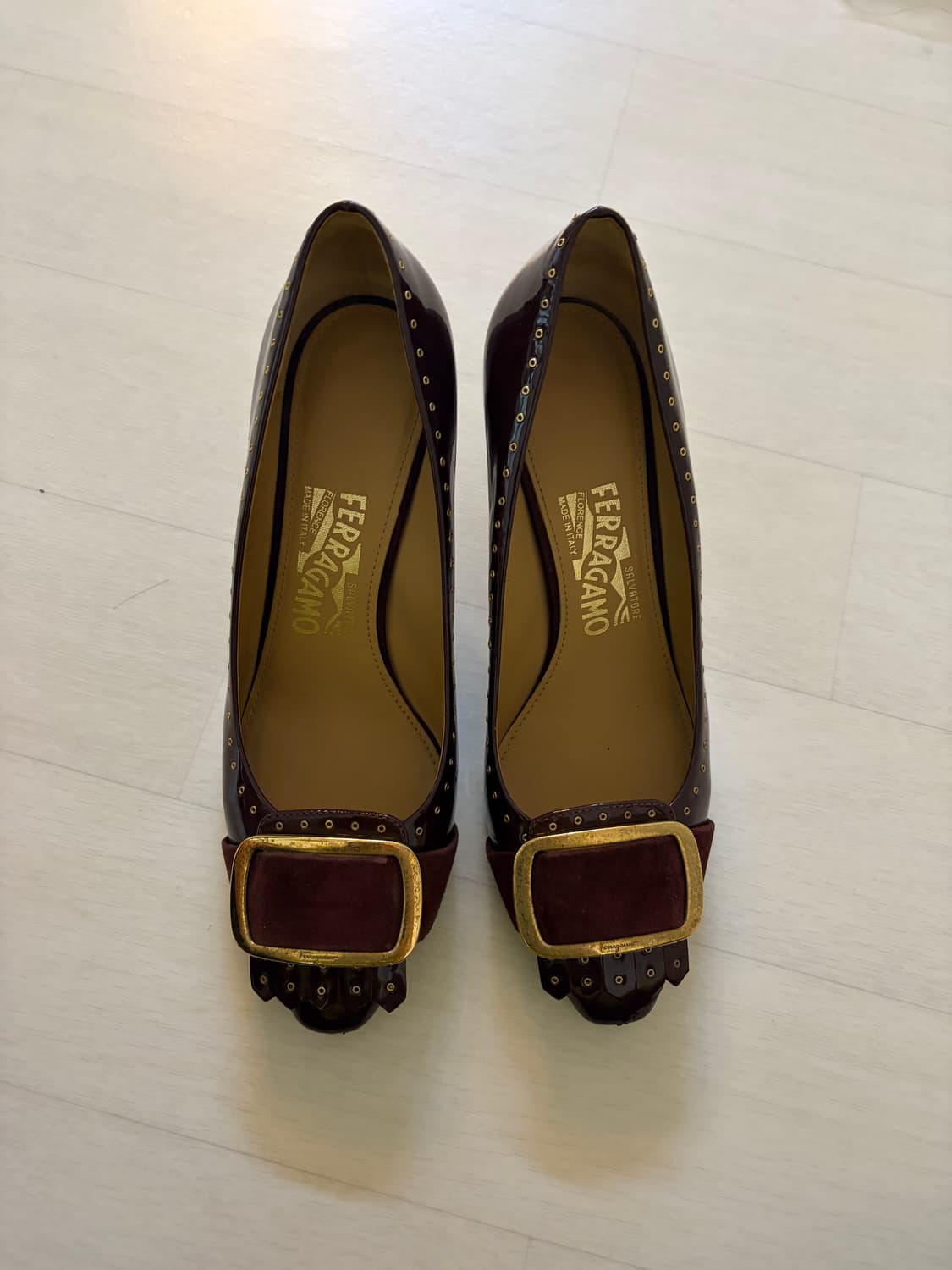  페라가모 버건디 힐 240 정품  상품이미지1