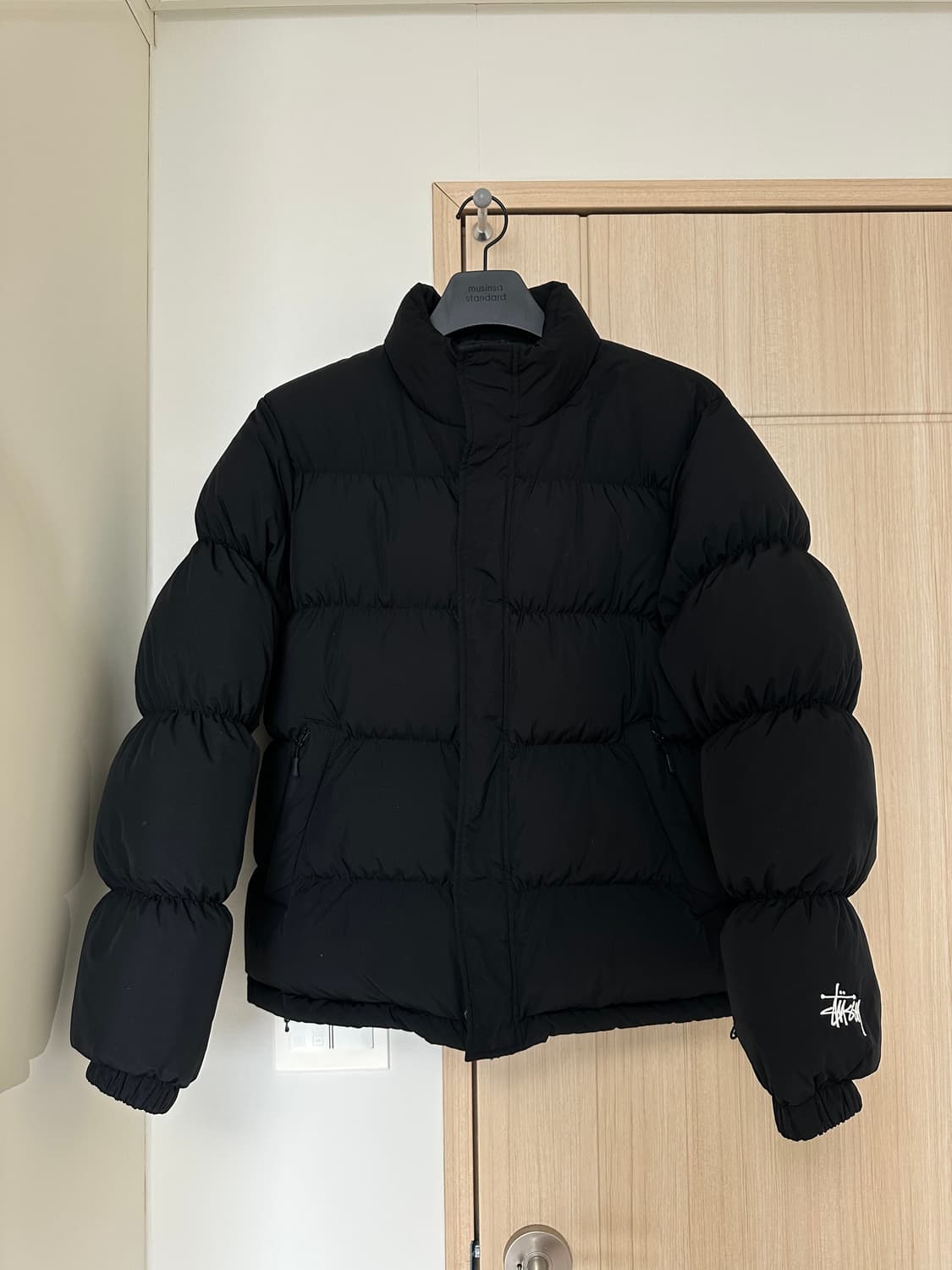 스투시 22FW 립스탑 퍼피 패딩 상품이미지1