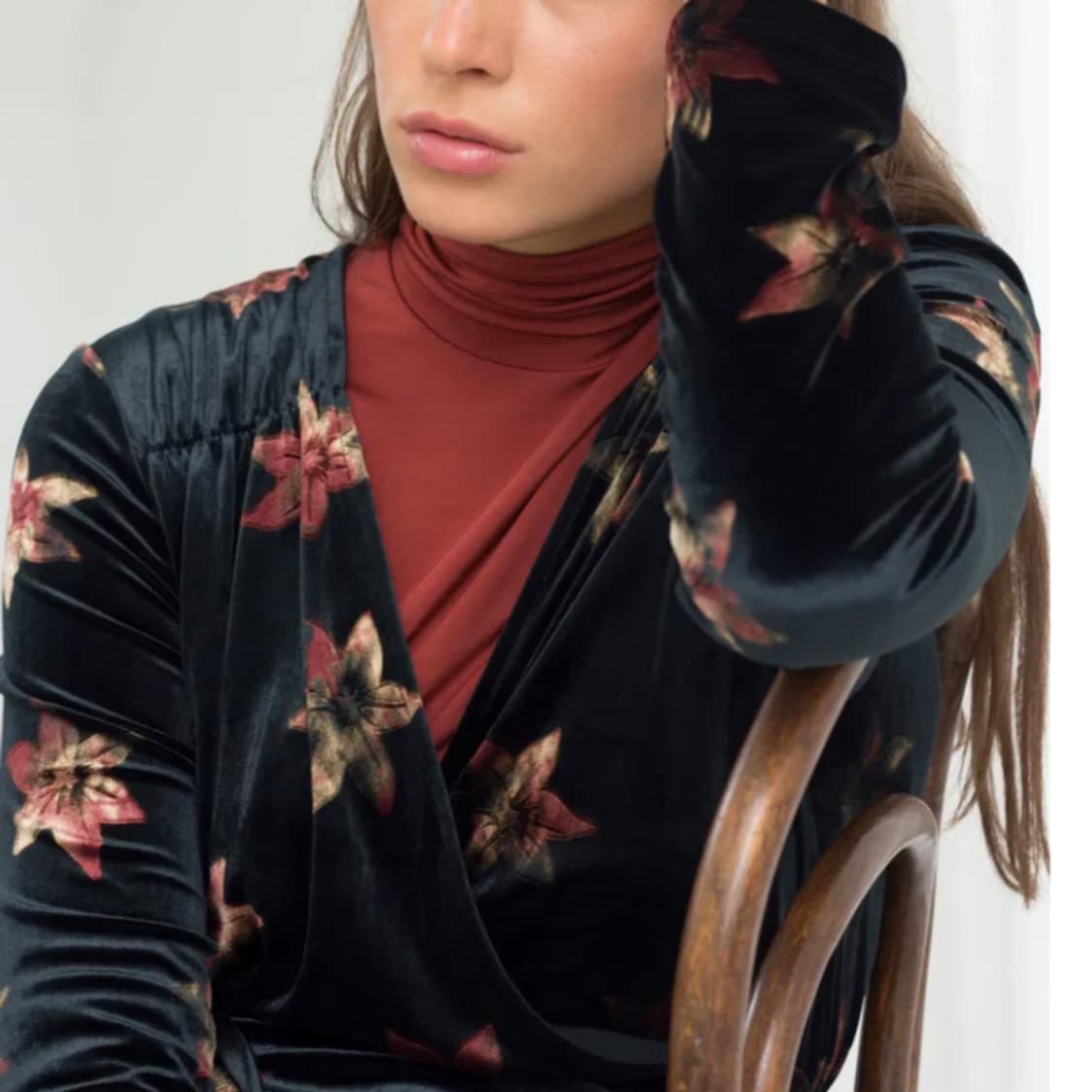 앤아더스토리즈(& Other Stories) 플로럴 벨로아 랩원피스 55 상품이미지2