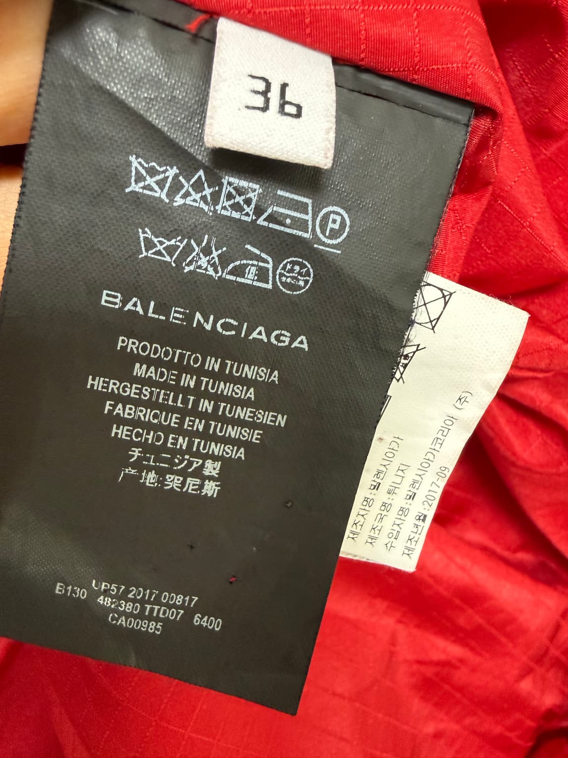 발렌시아가 패딩 상품이미지5