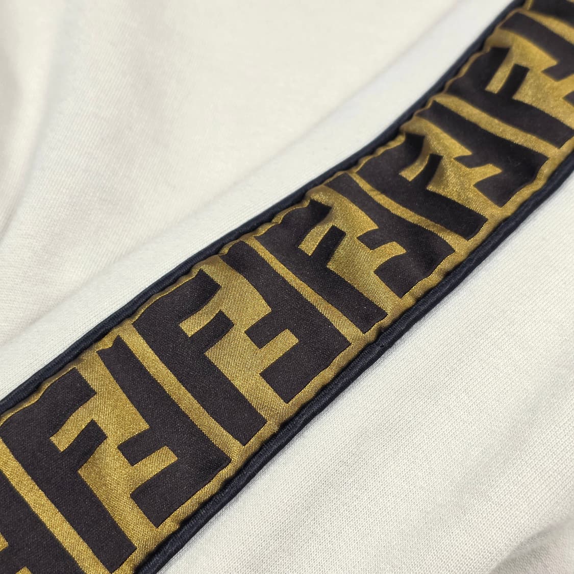 펜디 FF 사이드라인 후드티셔츠 상품이미지3