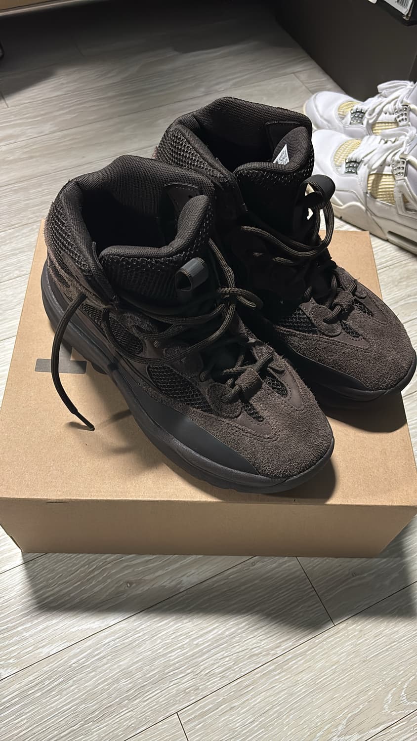 Adidas Yeezy desert boot oil 10size 상품이미지1